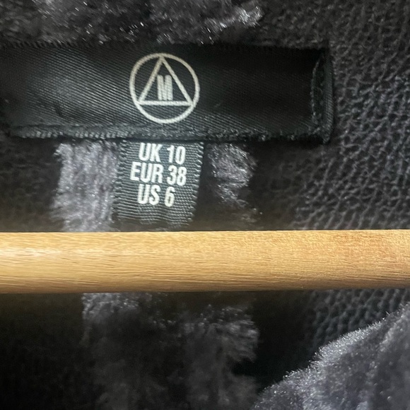 Jacket - Picture 12 of 13